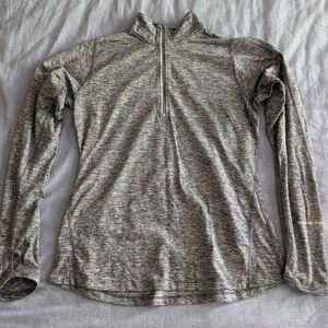 Nike Running grey top. SzM. Gently worn.
